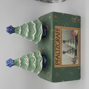 Pfaltzgraff Sculpted Salt and Pepper Set